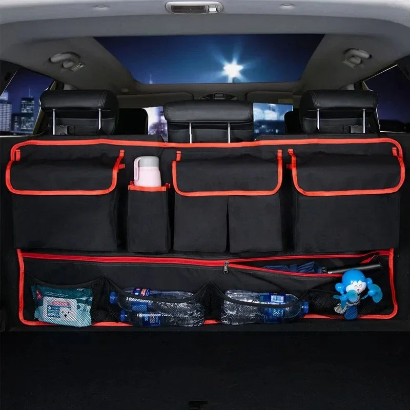 Suspension de sacs de rangement pour coffre de voiture